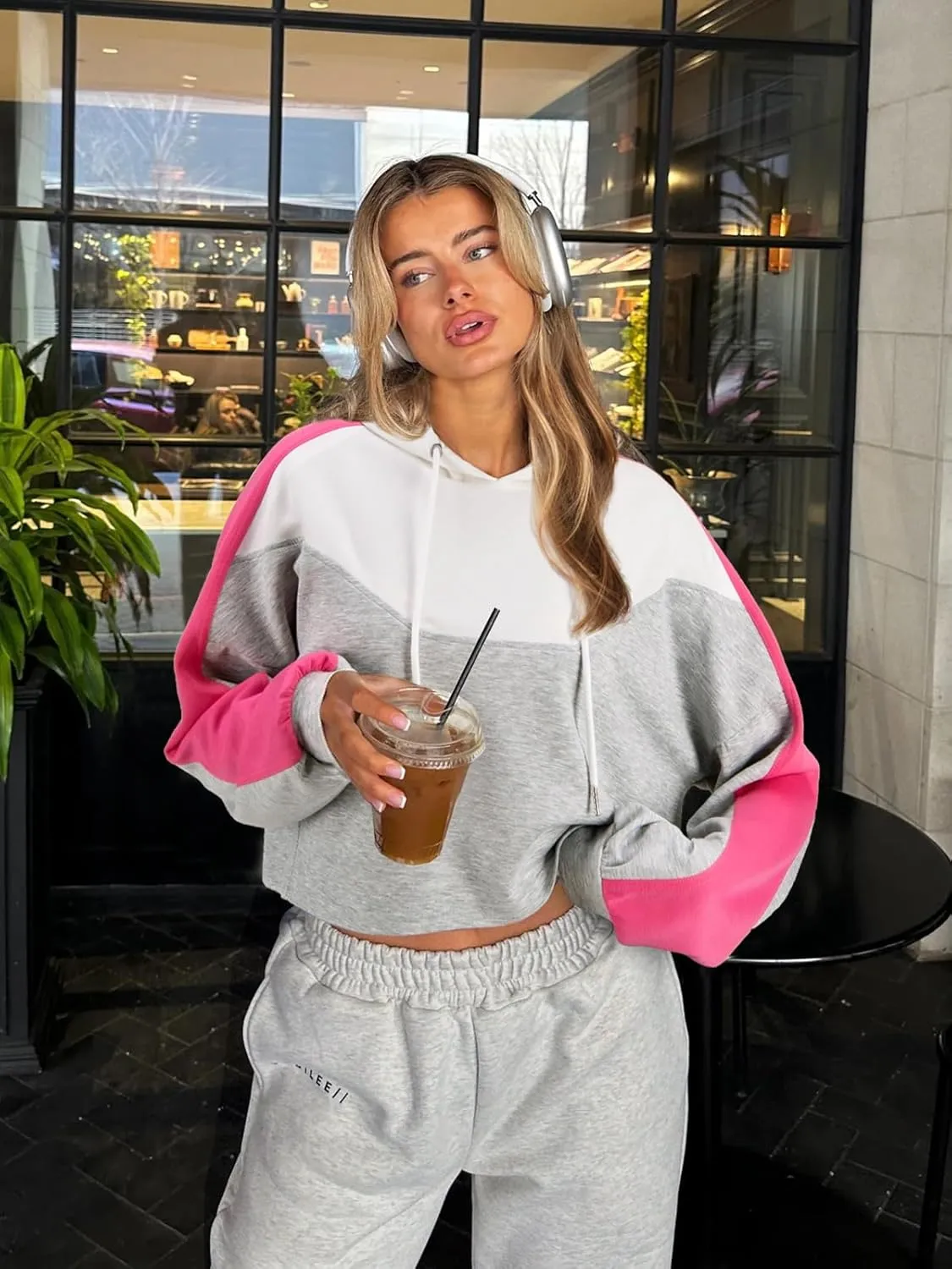FAIRY SEASON Women Cropped Hoodies Long Sleeve Oversized Hooded Sweatshirt Color Block Crop Top Shirt Y2K Workout Pullover