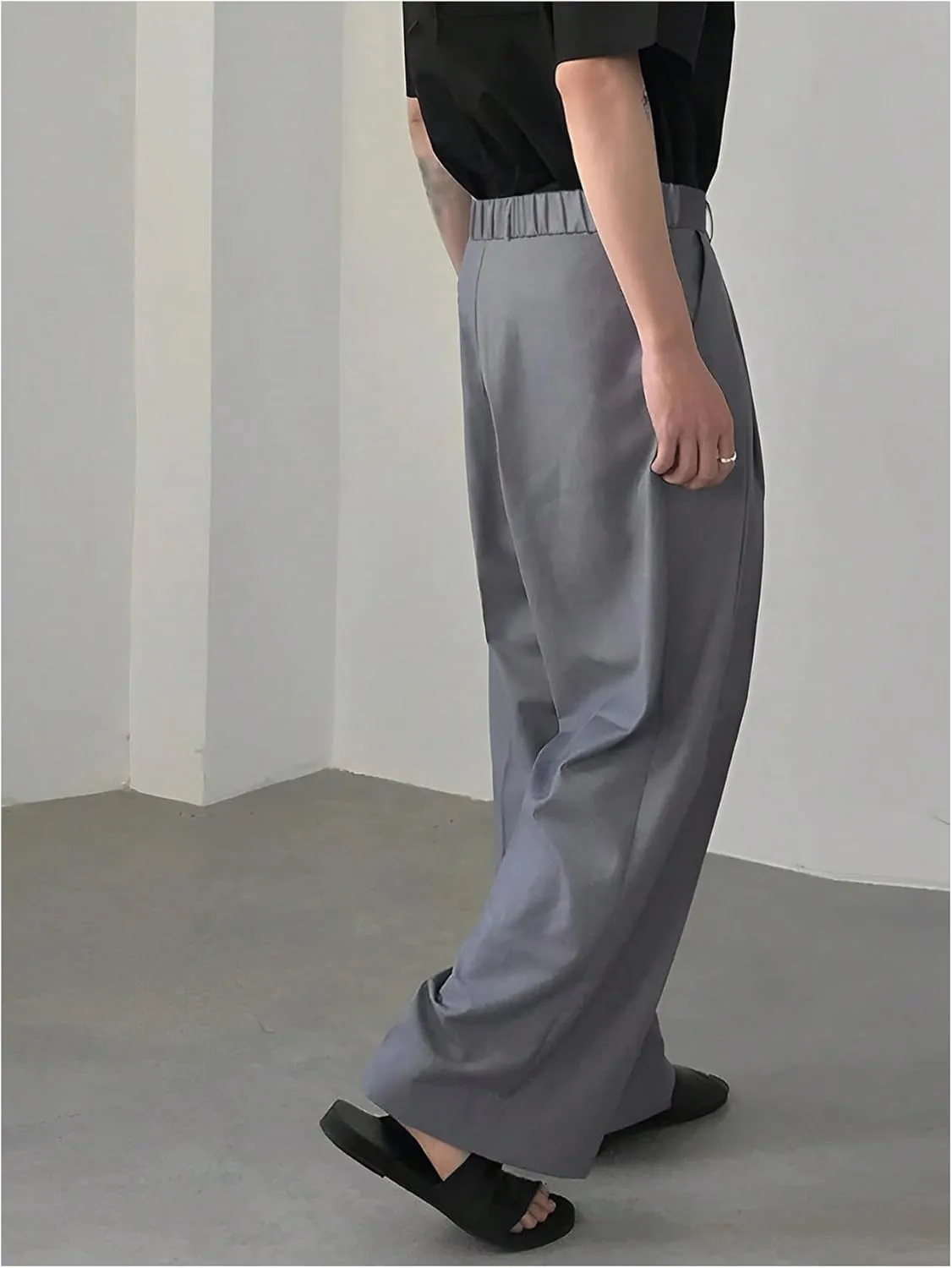 GORGLITTER Men's Pleated Wide Leg Pants Straight High Waisted Work Pants Trousers with Pocket