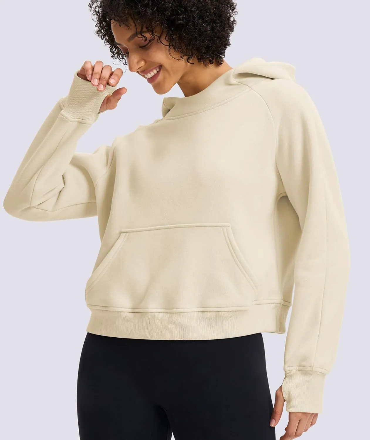 Womens Cropped Hoodies Mock Neck Sweatshirts Fall Fleece Lined Pullover with Thumb Hole 2024 Winter Clothes
