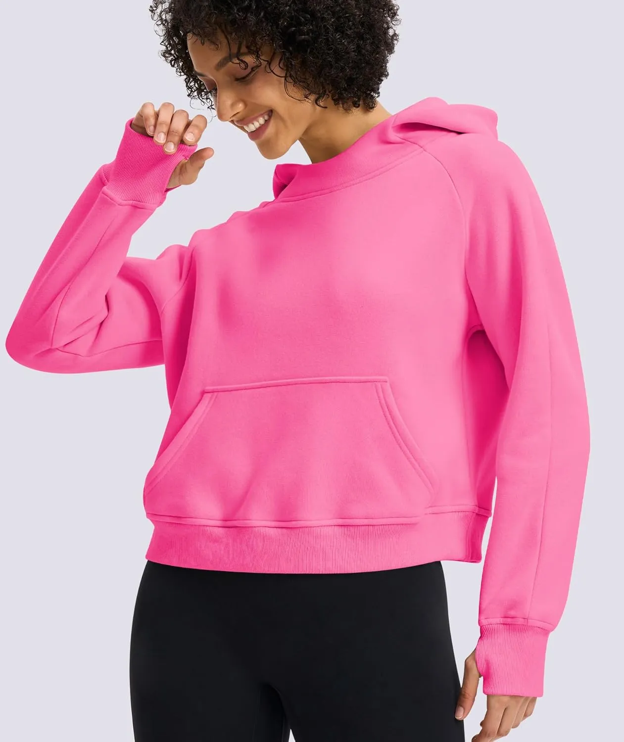 Womens Cropped Hoodies Mock Neck Sweatshirts Fall Fleece Lined Pullover with Thumb Hole 2024 Winter Clothes