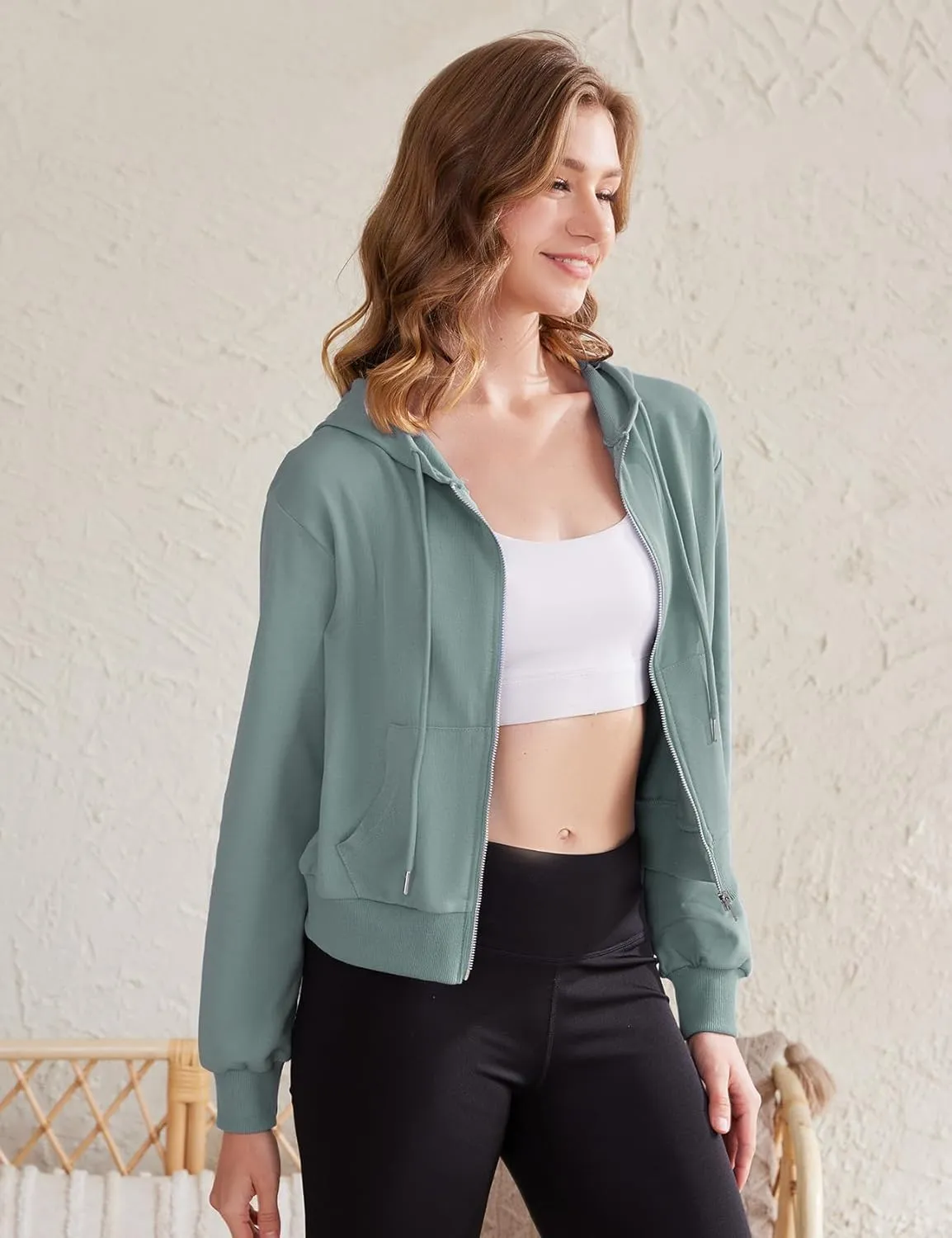 Yimoon Zip Up Hoodie Women Cropped Casual Sweatshirts Workout Long Sleeve Drawstring Hooded Jacket Crop Tops